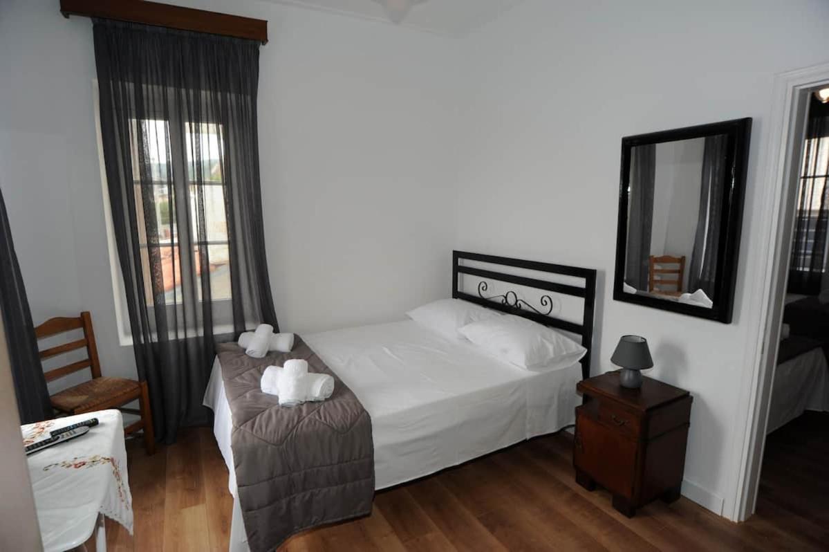 Crecian Water Front Apartment Aigeira Exterior photo